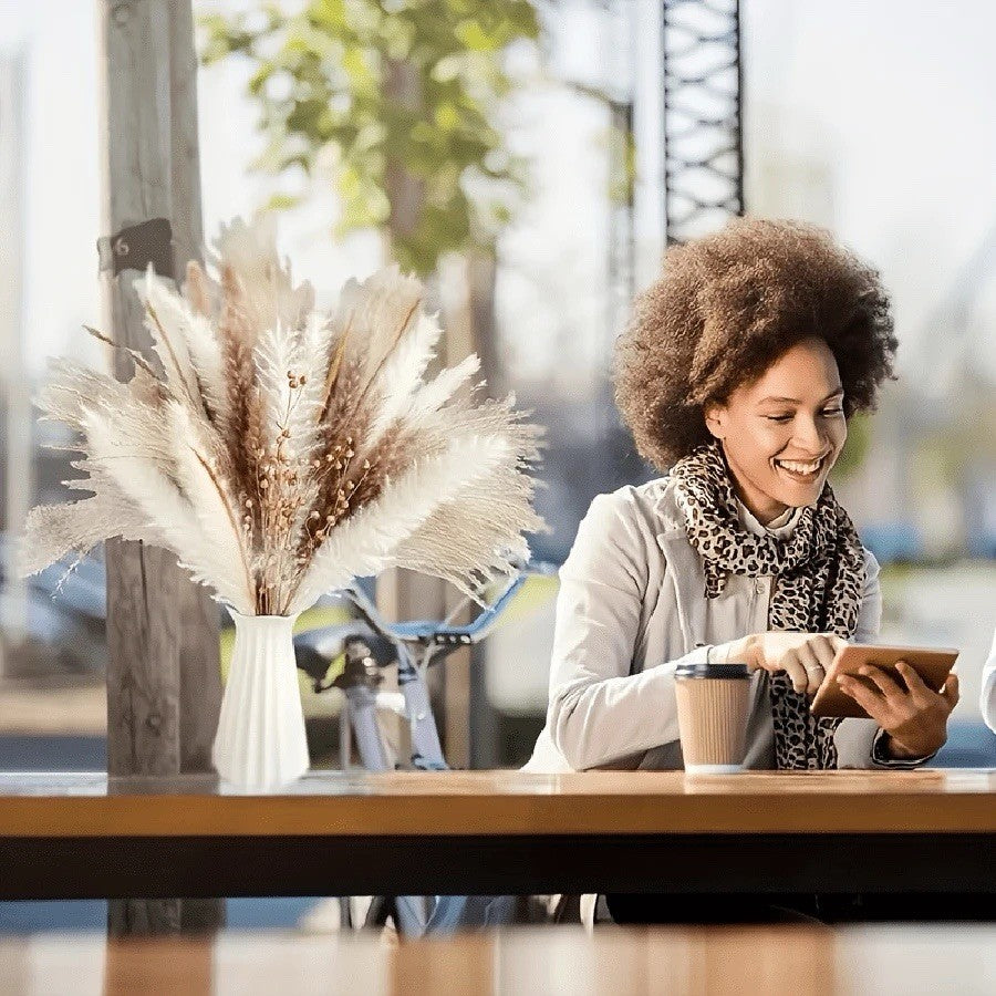 Dried Flower Bouquet – Decorative Floral Arrangement for Home or Wedding Decor