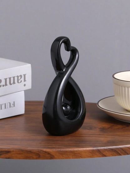 Black Heart Sculpture Modern Abstract Resin Love Statue Romantic Home Decor