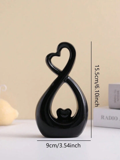 Black Heart Sculpture Modern Abstract Resin Love Statue Romantic Home Decor