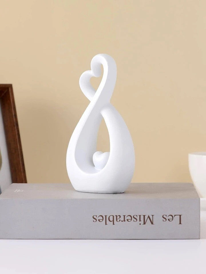 White Heart Sculpture Modern Abstract Resin Love Statue Romantic Home Decor